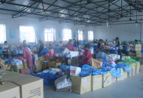 pe disposable emergency rain poncho raincoat factory china